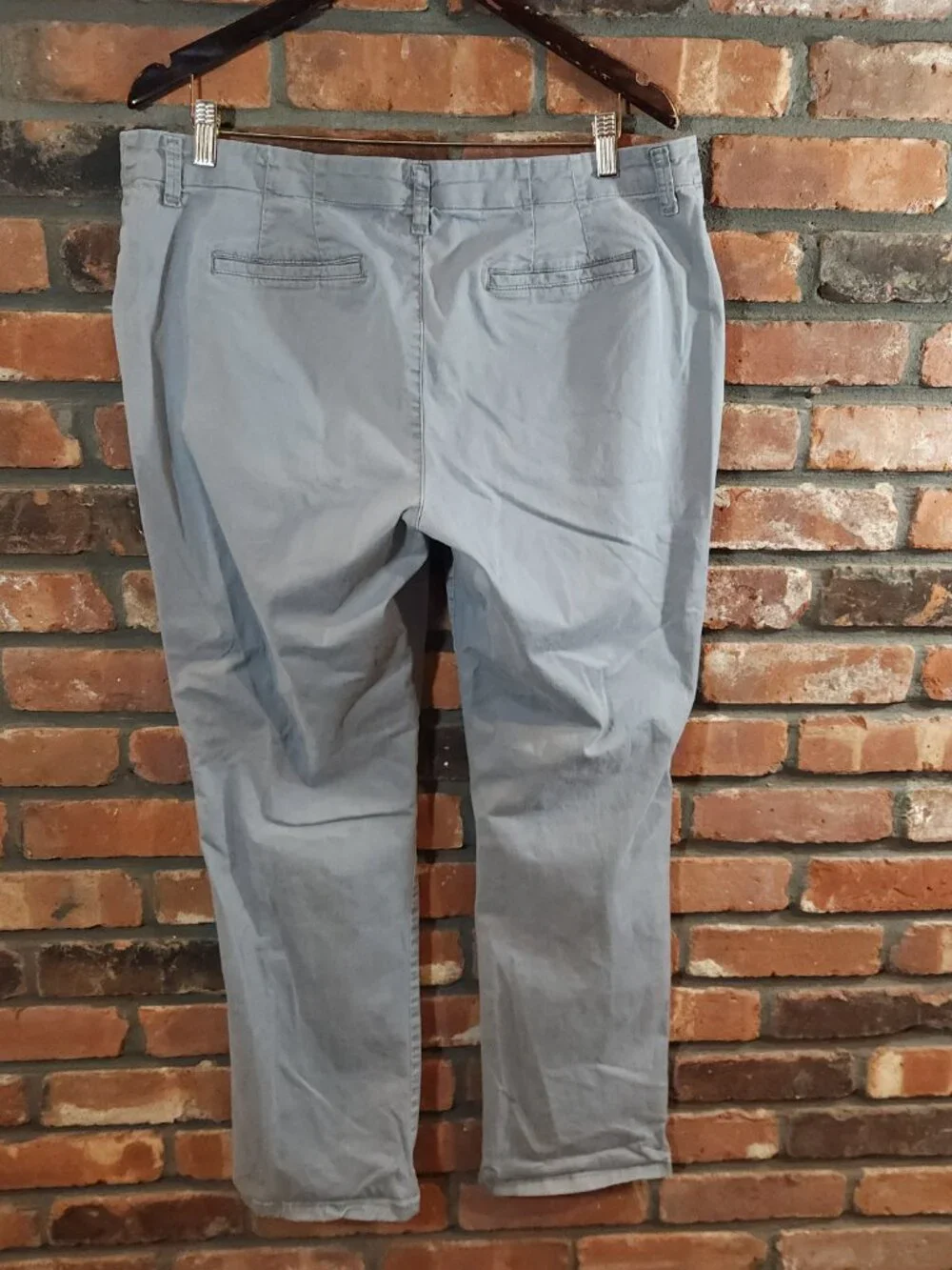 Lee Stretch Twill Slim Leg Mid-rise Essential Chino in Gray Workwear Women's 16